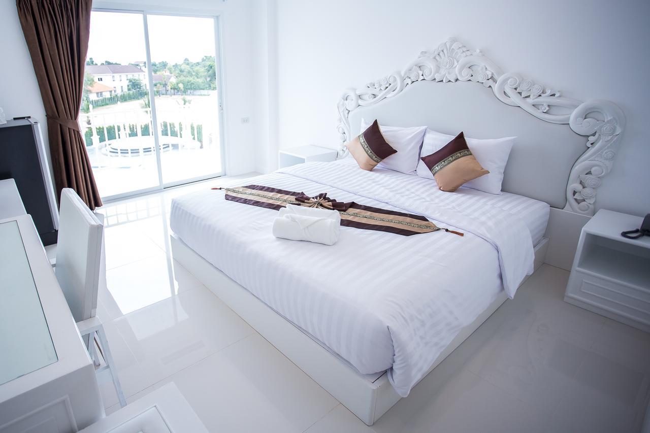 White House Hotel Tak Bagian luar foto