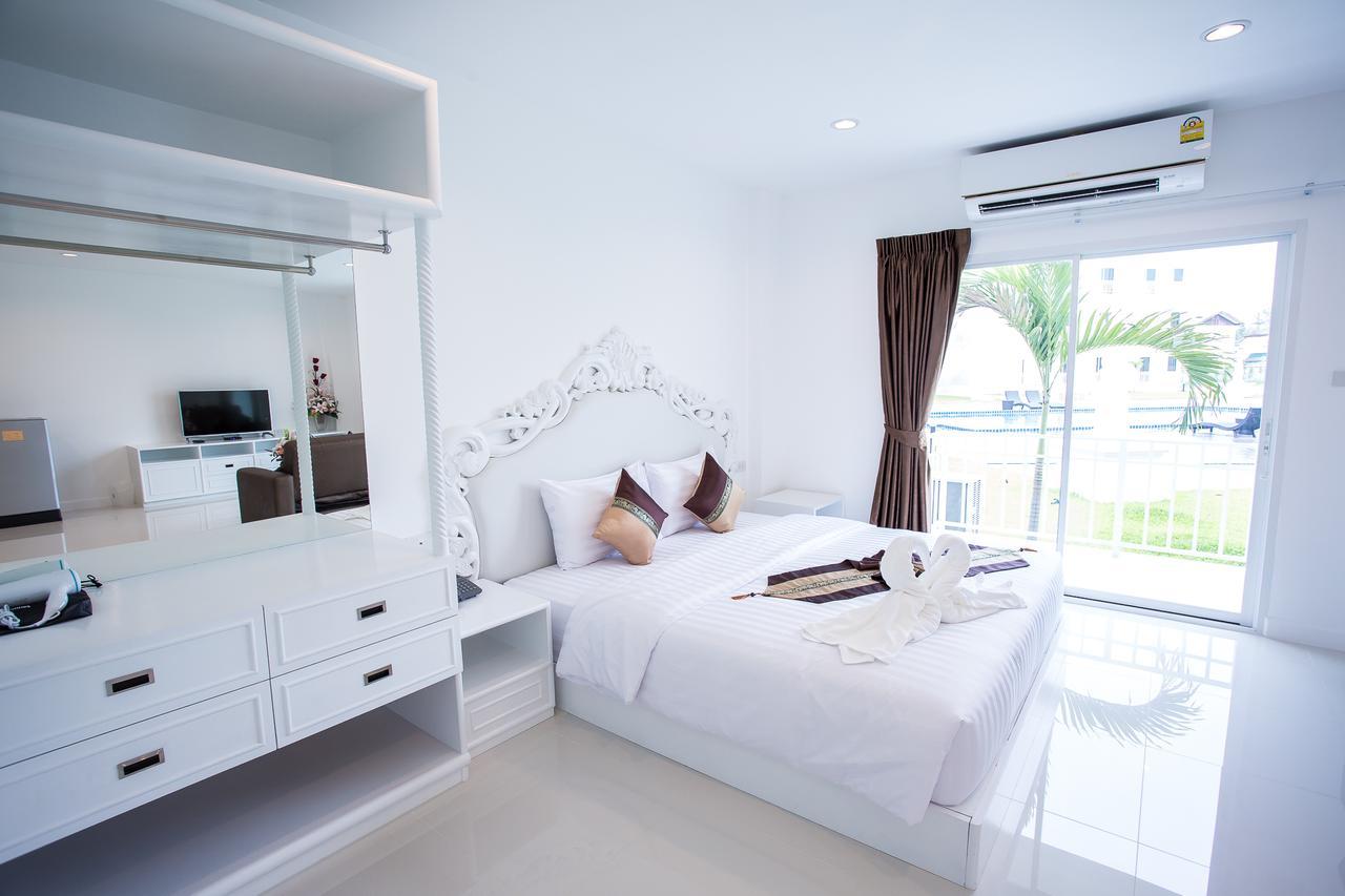 White House Hotel Tak Bagian luar foto